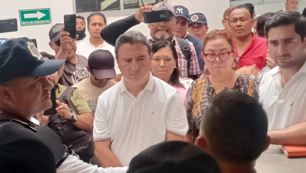 Los policías tomaron las instalaciones de la Secretaría en durante la mañana del sábado