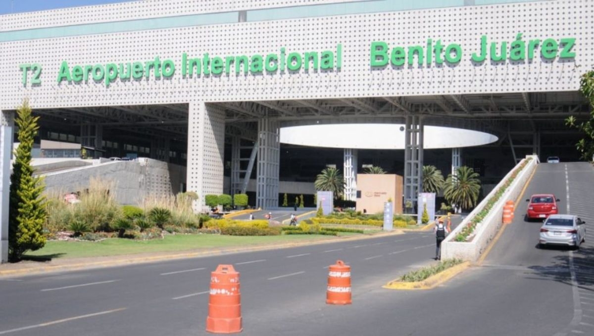 El deceso ocurrió en la Sala 73 de la Terminal 2 del AICM