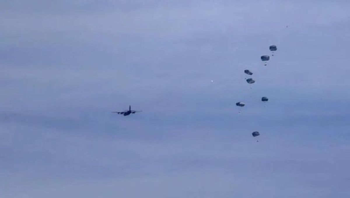 Estados Unidos completó su primer lanzamiento aéreo de ayuda humanitaria en Gaza