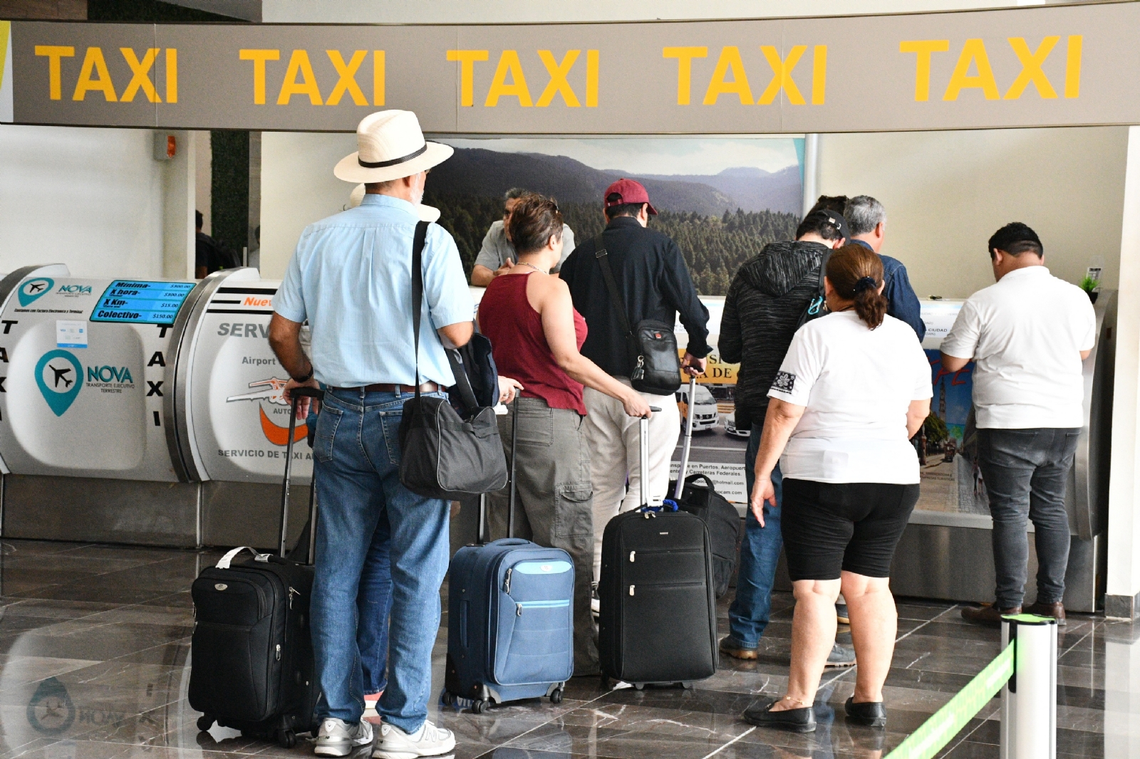Una familia de cuatro integrantes tendría que pagar hasta 12 mil 420 pesos por viajar a la CDMX desde Campeche