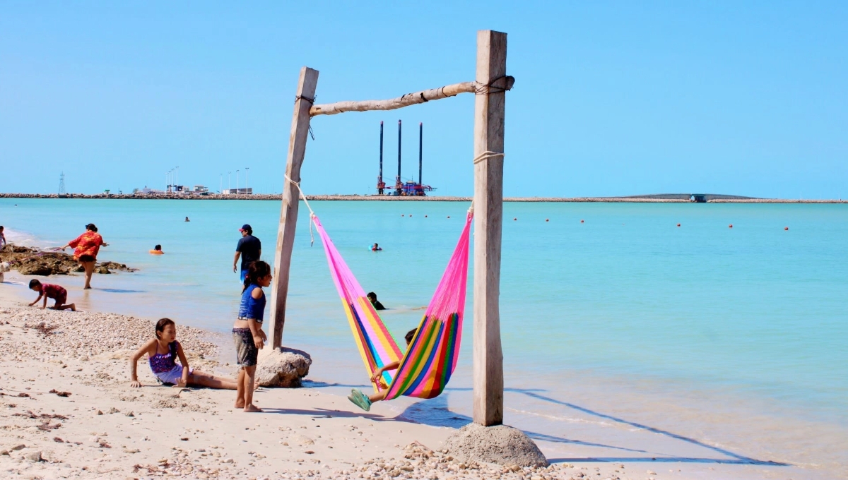 Payucán cuenta con una playa de 1.5 kilómetros de extensión Payucán cuenta con una playa de 1.5 kilómetros de extensión