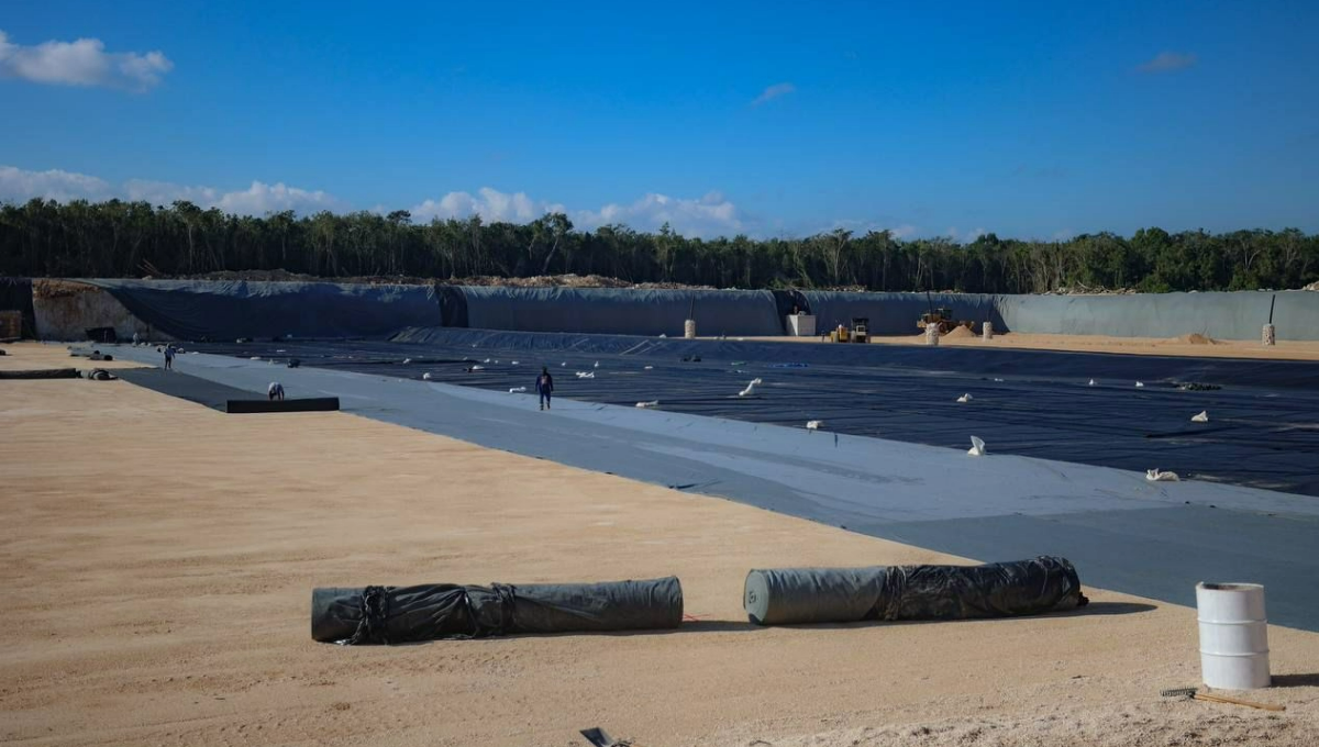 Según el Programa de Ordenamiento Ecológico Local, la nueva celda está cerca de la zona de protección hídrica; Semarnat reitera que no autorizó la MIA. Según el Programa de Ordenamiento Ecológico Local, la nueva celda está cerca de la zona de protección hídrica; Semarnat reitera que no autorizó la MIA.