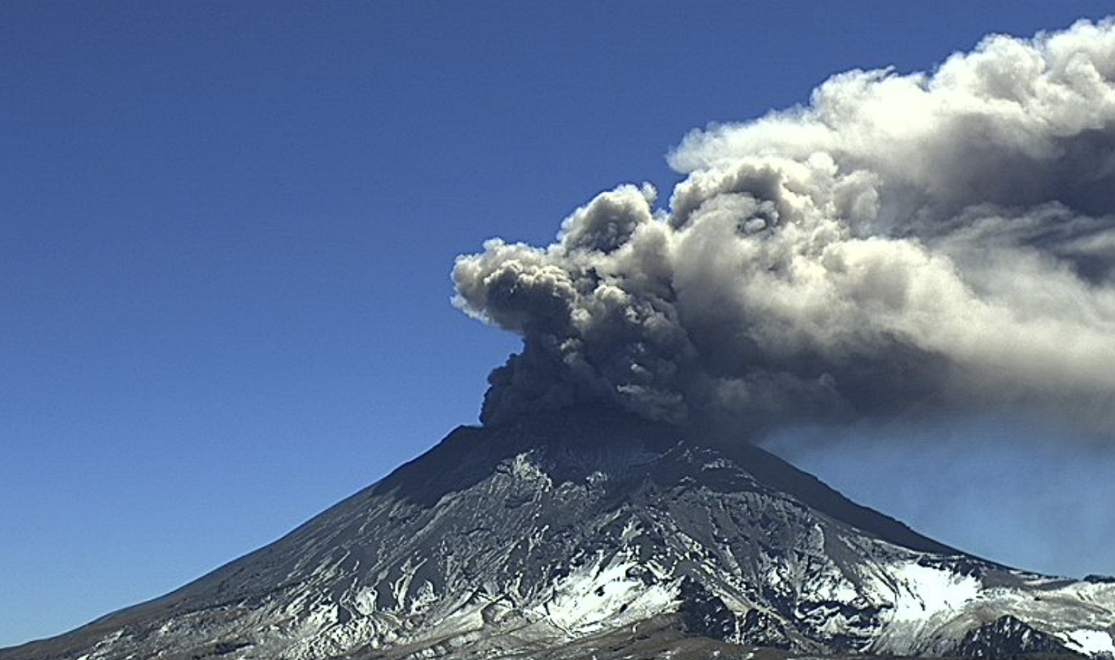 La Secretaría de Educación Pública de Puebla emitió una serie de recoimendaciones por la reciente actividad del Volcán Popocatéptl La Secretaría de Educación Pública de Puebla emitió una serie de recoimendaciones por la reciente actividad del Volcán Popocatéptl