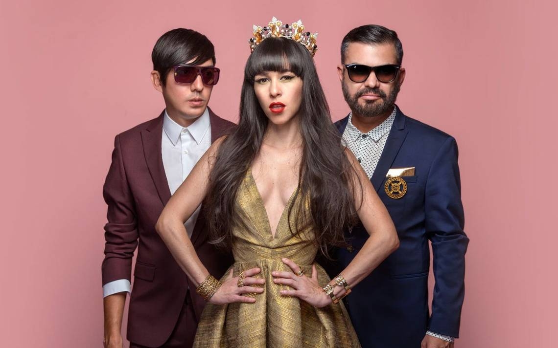 Critican a Belanova tras su regreso a los escenarios