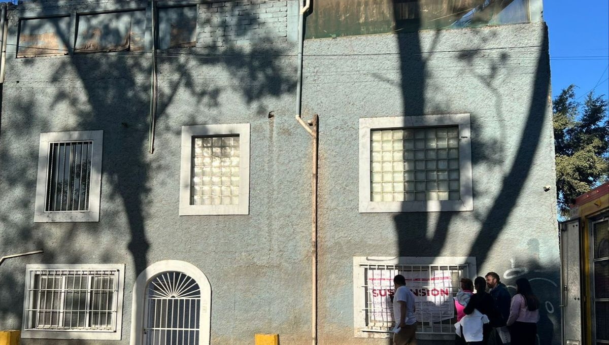 La Cofepris suspendió las actividades en una clinica de la alcaldía Tláhuac porque operaba sin licencias ni avisos de responsable sanitario para diversos servicios que ofrecía