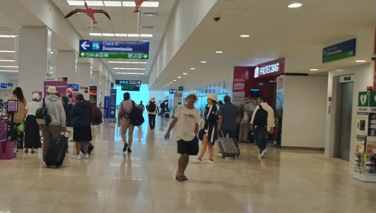 Faltan seis por despegar, cuatro a la capital azteca y los otros a Veracruz y Villahermosa Faltan seis por despegar, cuatro a la capital azteca y los otros a Veracruz y Villahermosa