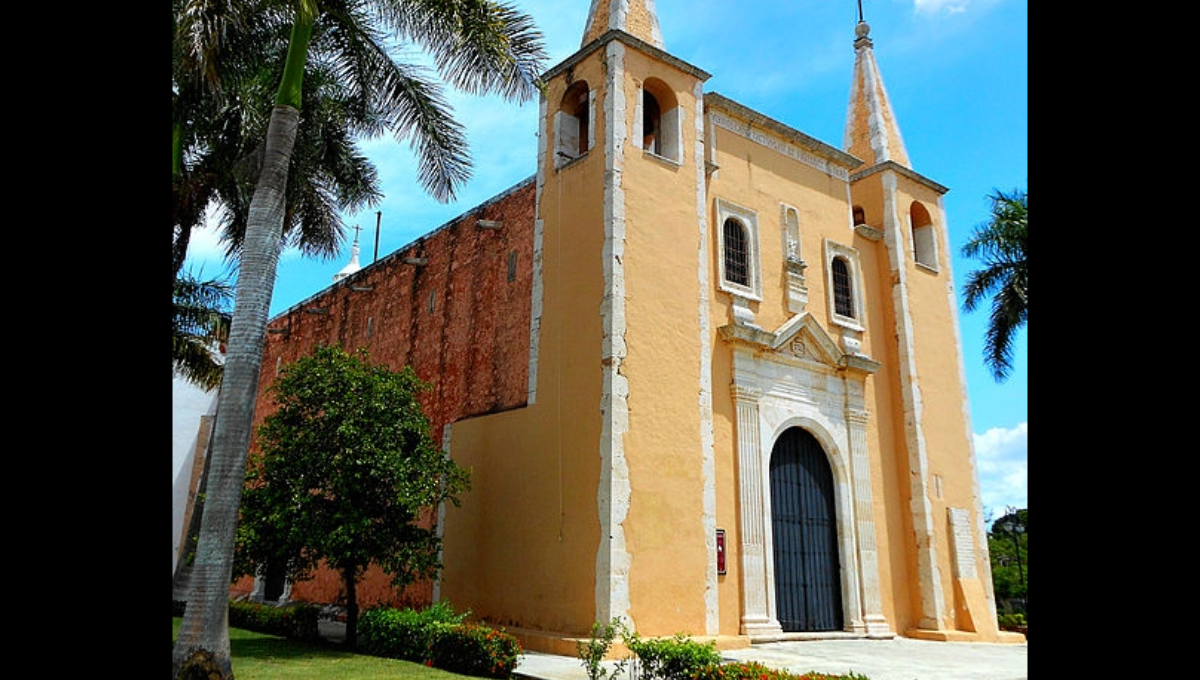 La parroquia ofrece las misas en el idioma extranjero los domingos