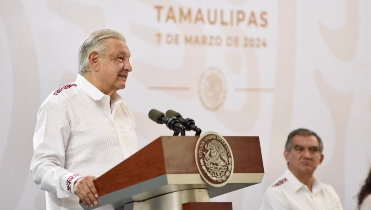 El Presidente de la República indicó que le pidió a la FGR que no hiciera investigación sobre los hechos de ayer en la puerta de Palacio Nacional
