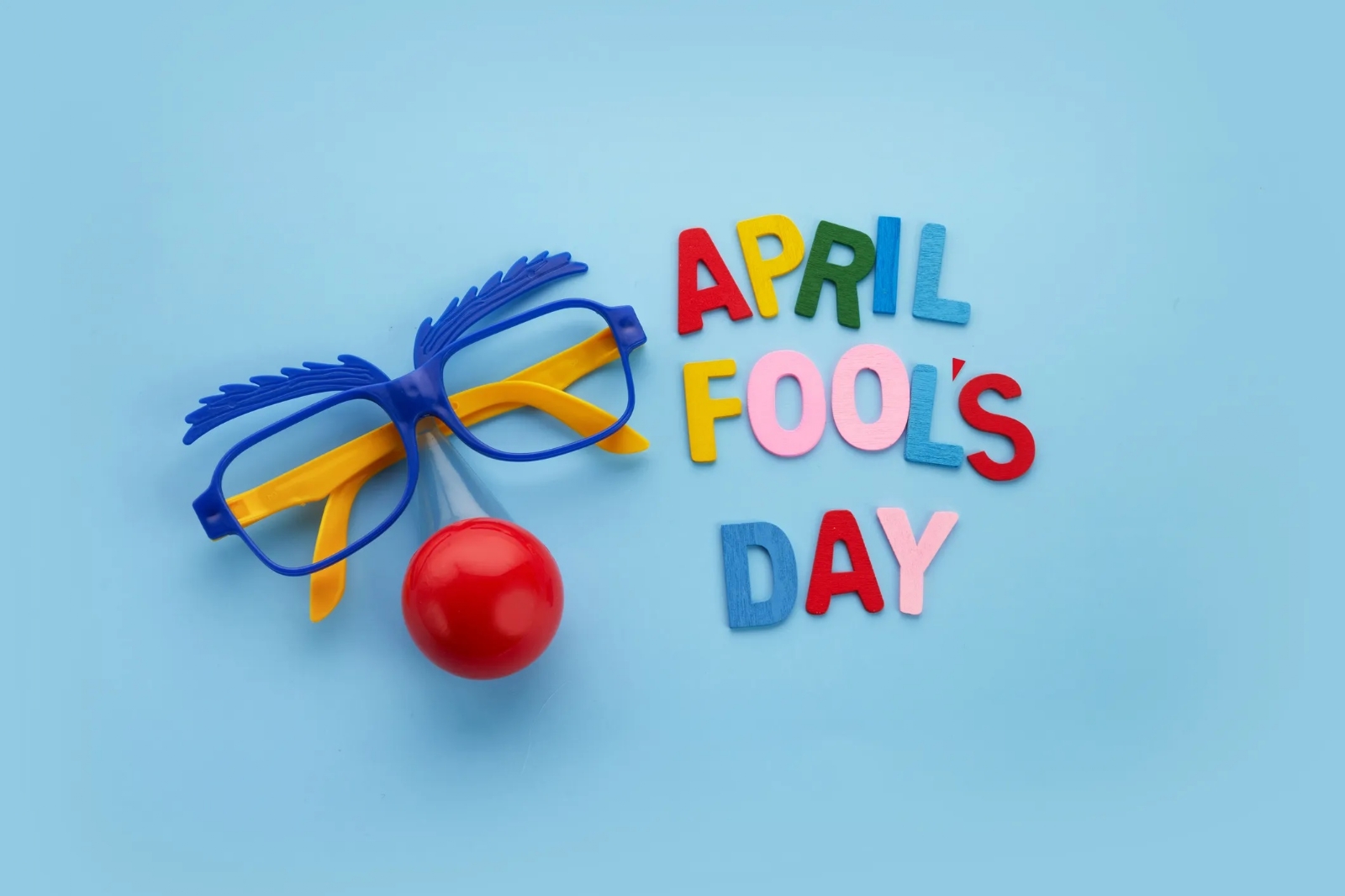 Este 1 de abril se celebra el 'Día de Tontos' o 'April Fool's Day' Este 1 de abril se celebra el 'Día de Tontos' o 'April Fool's Day'