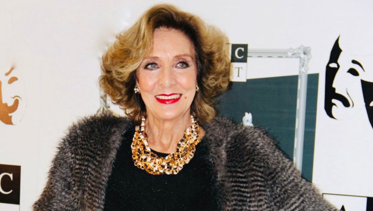 Lorena Velázquez brilló de la mano de El Santo en la pantalla grande