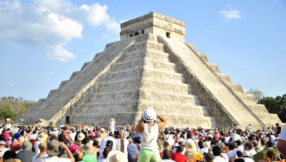 Entre enero y febrero México recibió 4 millones 377 mil turistas de internación vía aérea Entre enero y febrero México recibió 4 millones 377 mil turistas de internación vía aérea