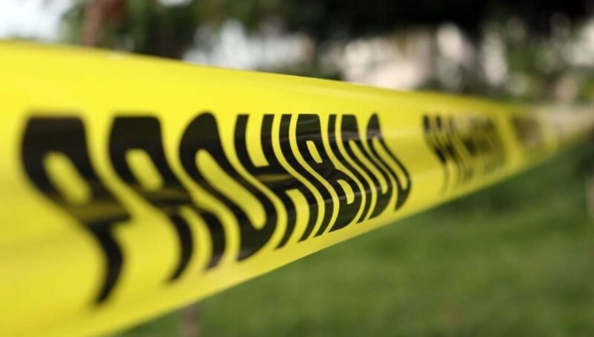 Balean una coctelería en Cancún por presunto cobro de derecho de piso