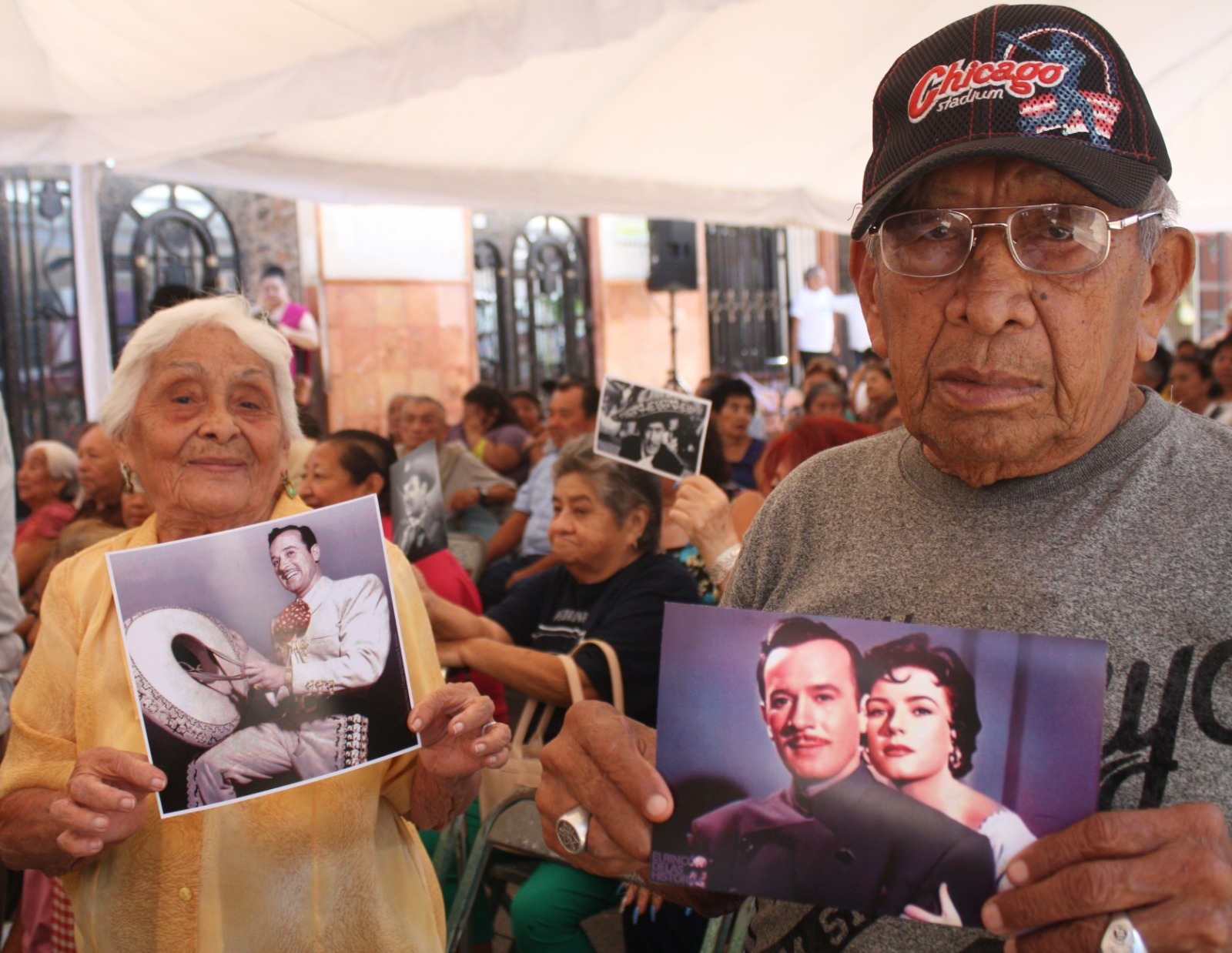 Seguidores de Pedro Infante lo recordaron a 67 años de su fallecimiento