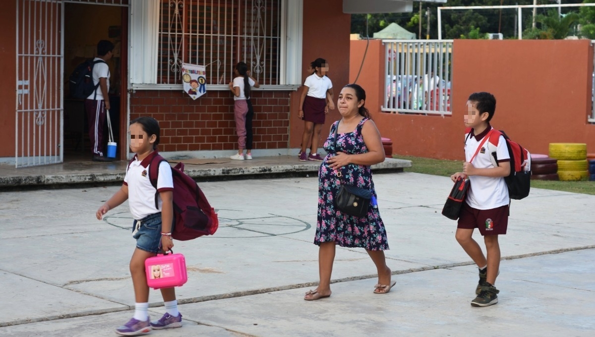 Los padres tienen que tener en cuenta ciertos datos al momento del la inscripción en línea Los padres tienen que tener en cuenta ciertos datos al momento del la inscripción en línea
