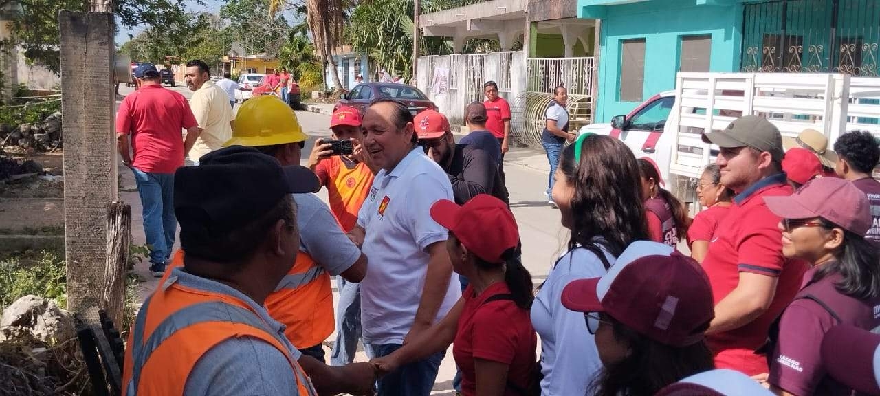 Los simpatizantes de los candidatos a alcalde de Lázaro Cárdenas atacan a adversarios de manera anónima Los simpatizantes de los candidatos a alcalde de Lázaro Cárdenas atacan a adversarios de manera anónima