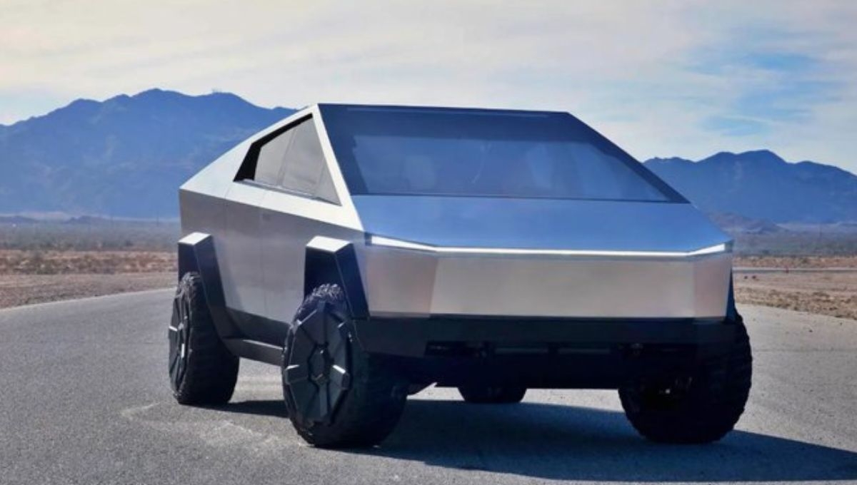 Tesla retira del mercado casi 3 mil 900 camionetas Cybertruck para reemplazar los pedales del acelerador que pueden desprenderse y hacer que el vehículo acelere involuntariamente Tesla retira del mercado casi 3 mil 900 camionetas Cybertruck para reemplazar los pedales del acelerador que pueden desprenderse y hacer que el vehículo acelere involuntariamente