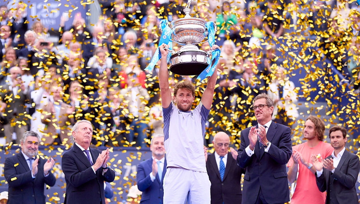 Casper Ruud venció a Tsitsipas en parciales corridos por 7-5 y 6-3 en el Barcelona Open Casper Ruud venció a Tsitsipas en parciales corridos por 7-5 y 6-3 en el Barcelona Open