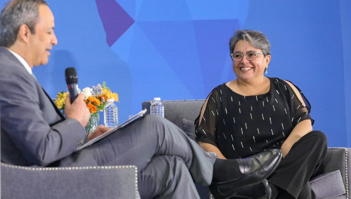 La titular de Economía, Raquel Buenrostro, señaló que sin importar quiénes lleguen a las Presidencias de Estados Unidos y México, se tiene que estar preparado para una revisión del TMEC La titular de Economía, Raquel Buenrostro, señaló que sin importar quiénes lleguen a las Presidencias de Estados Unidos y México, se tiene que estar preparado para una revisión del TMEC