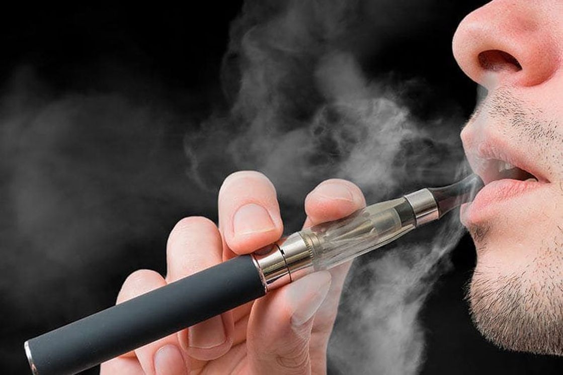 Cigarros electrónicos o vapeadores son nocivos para la salud Cigarros electrónicos o vapeadores son nocivos para la salud