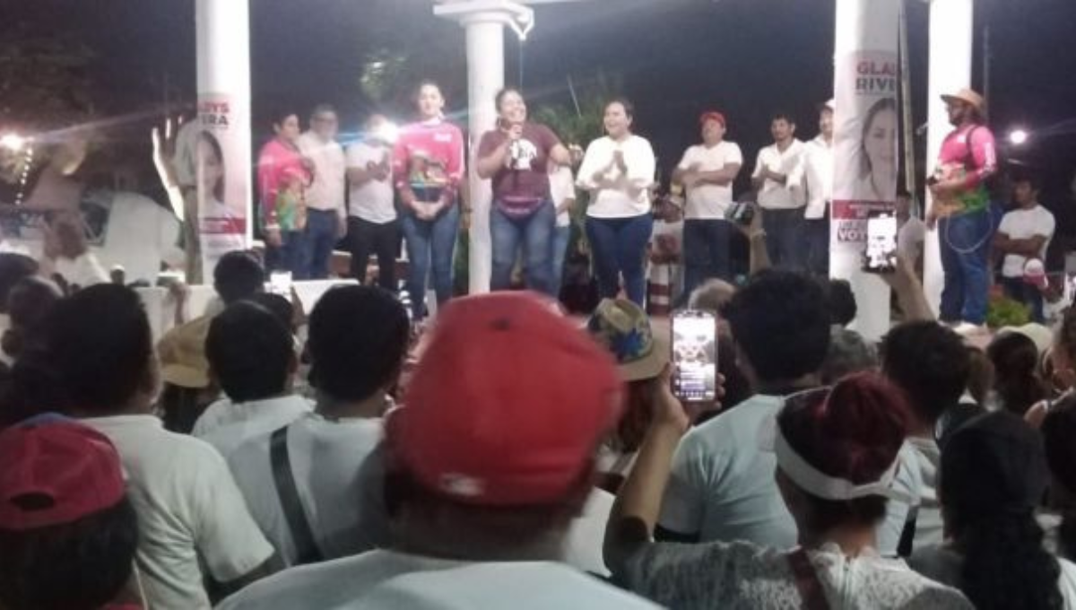 En los ejidos no saben de política, por eso votan por la persona