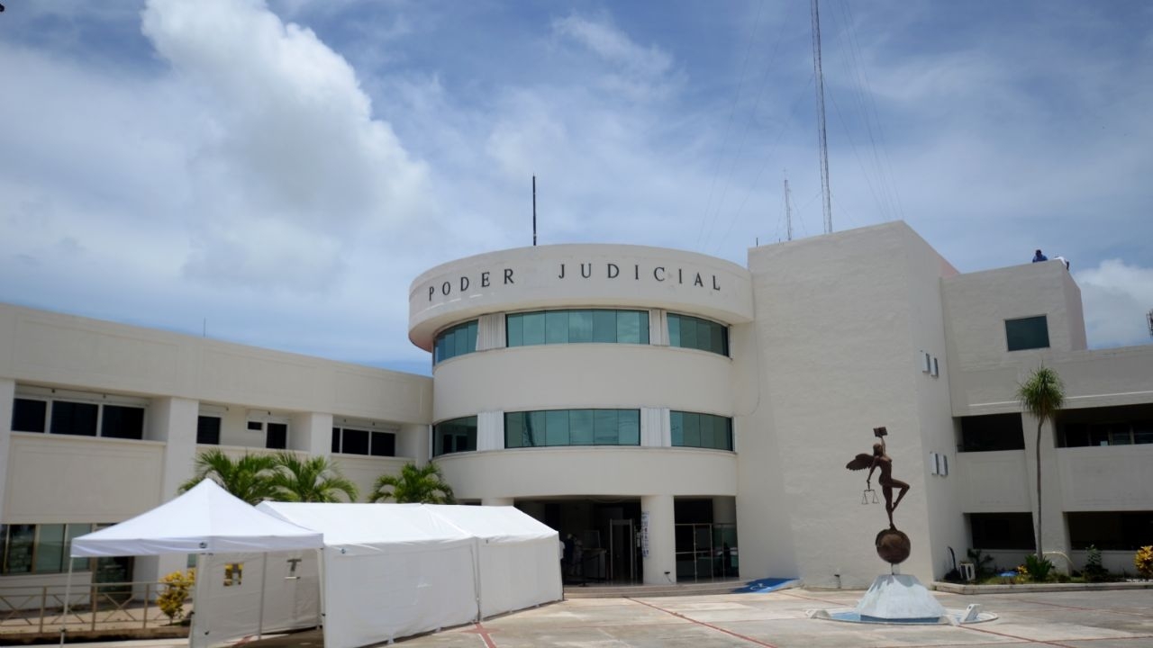 Jueces habrían liberado previamente a dos de los peligrosos detenidos luego del ataque al policía de Chetumal Jueces habrían liberado previamente a dos de los peligrosos detenidos luego del ataque al policía de Chetumal