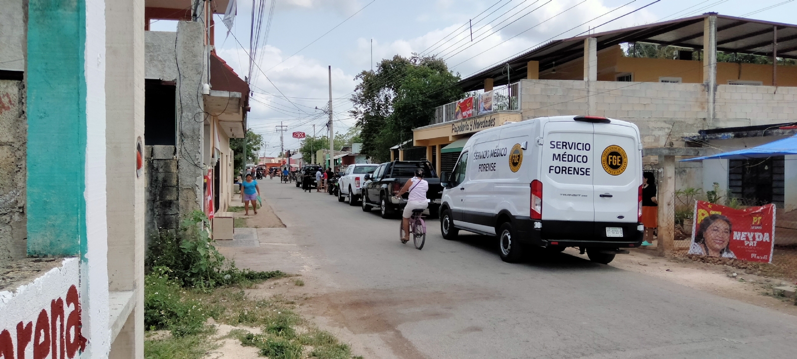 Sobrino de un hombre de 40 años, lo halla suspendido en su casa del barrio San Juan en Ticul Sobrino de un hombre de 40 años, lo halla suspendido en su casa del barrio San Juan en Ticul