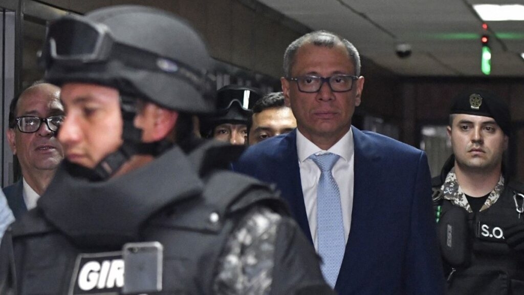 Ecuador presenta contrademanda contra México en la Corte Penal Internacional por asilo a Jorge Glas