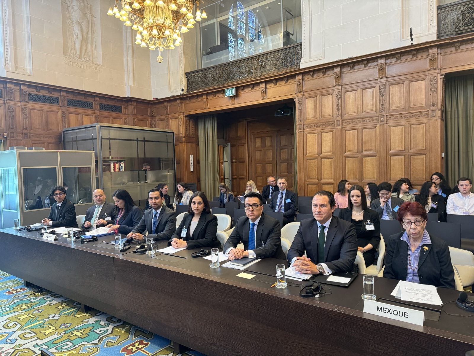México lleva a Ecuador ante la Corte Internacional por asalto a embajada y violación diplomática