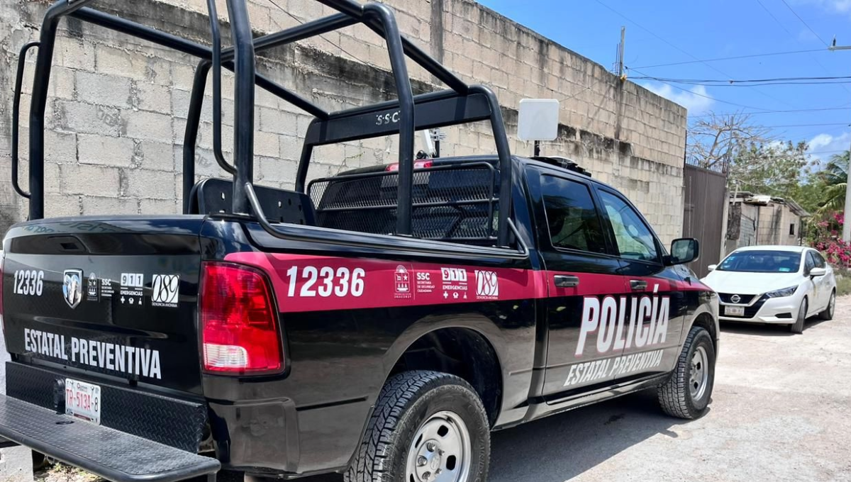 Los hombres huyeron del lugar corriendo y amenazando a las víctimas