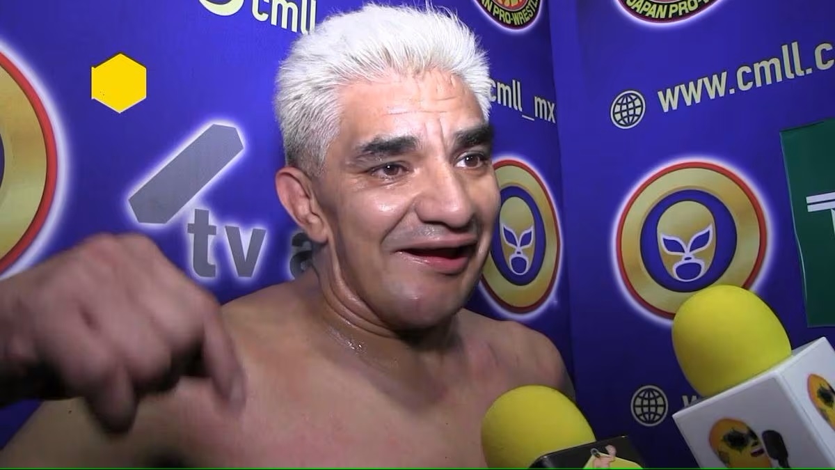 Esposa del Shocker revela que el luchador tiene delirios de persecusión