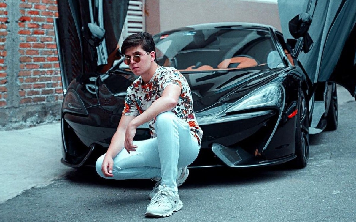 ¿Quién es Fofo Márquez, influencer detenido por golpear a una mujer en Edomex?