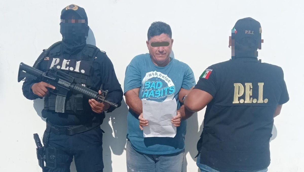 El hombre fue acusado por posible abuso de una menor de edad