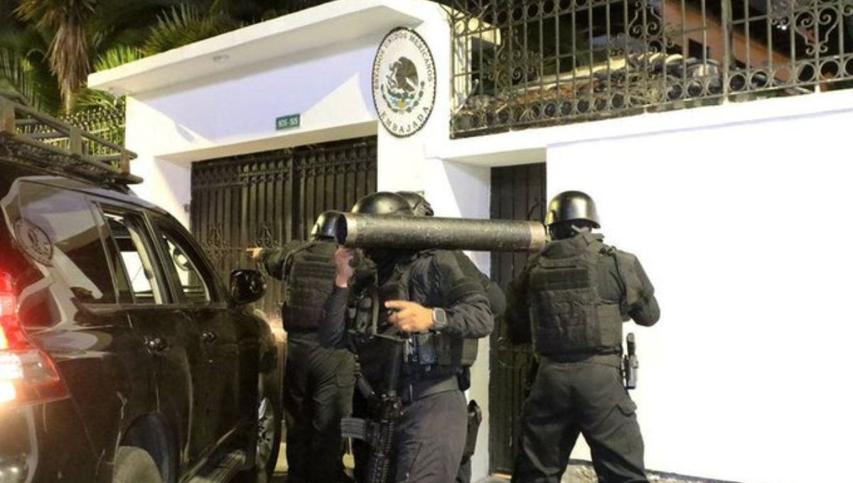Respecto a la seguridad del personal diplomático mexicano en Ecuador, Alicia Bárcena señaló que se buscan opciones para evacuarlos inmediatamente Respecto a la seguridad del personal diplomático mexicano en Ecuador, Alicia Bárcena señaló que se buscan opciones para evacuarlos inmediatamente