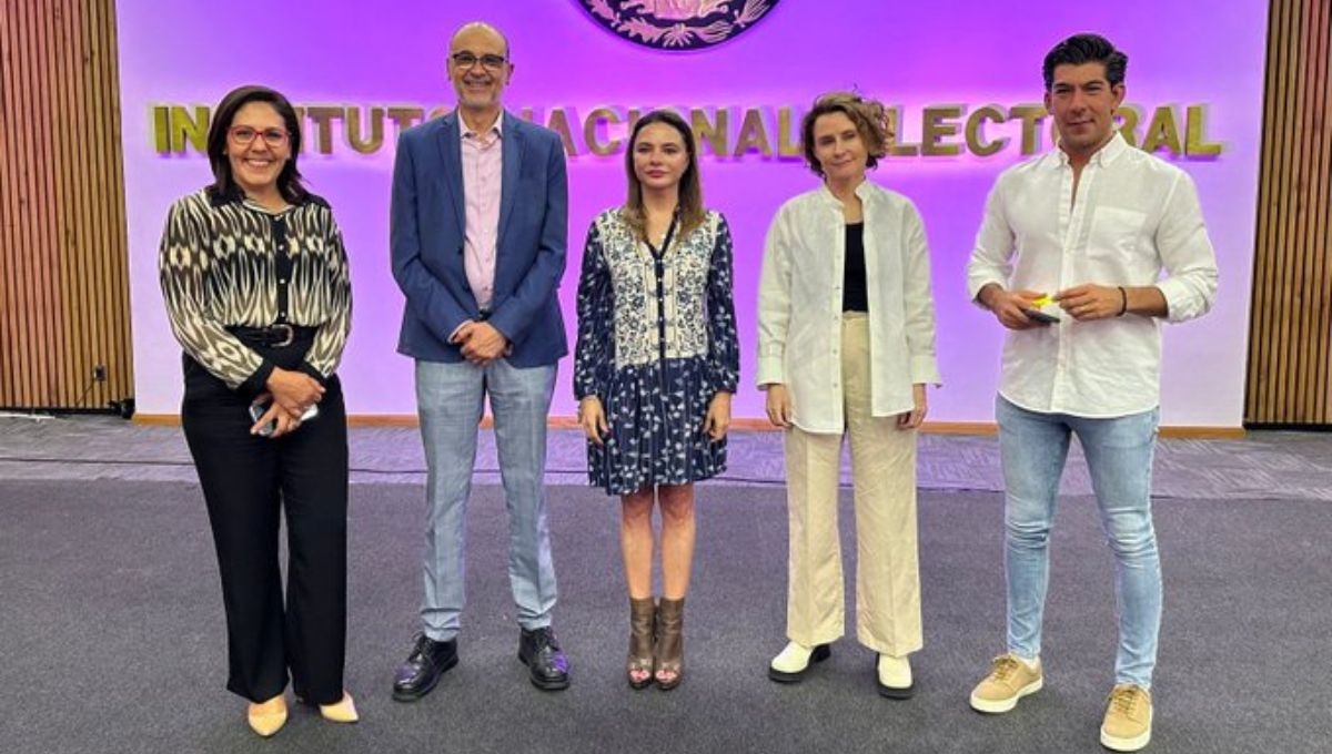 Este sábado los tres candidatos presidenciales conocerán el escenario donde se realizará el primer debate con miras a los comicios del 2 de junio Este sábado los tres candidatos presidenciales conocerán el escenario donde se realizará el primer debate con miras a los comicios del 2 de junio