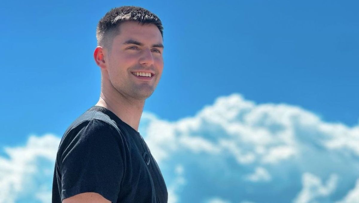 Conoce la historia de Kyle Allan Walls Conoce la historia de Kyle Allan Walls