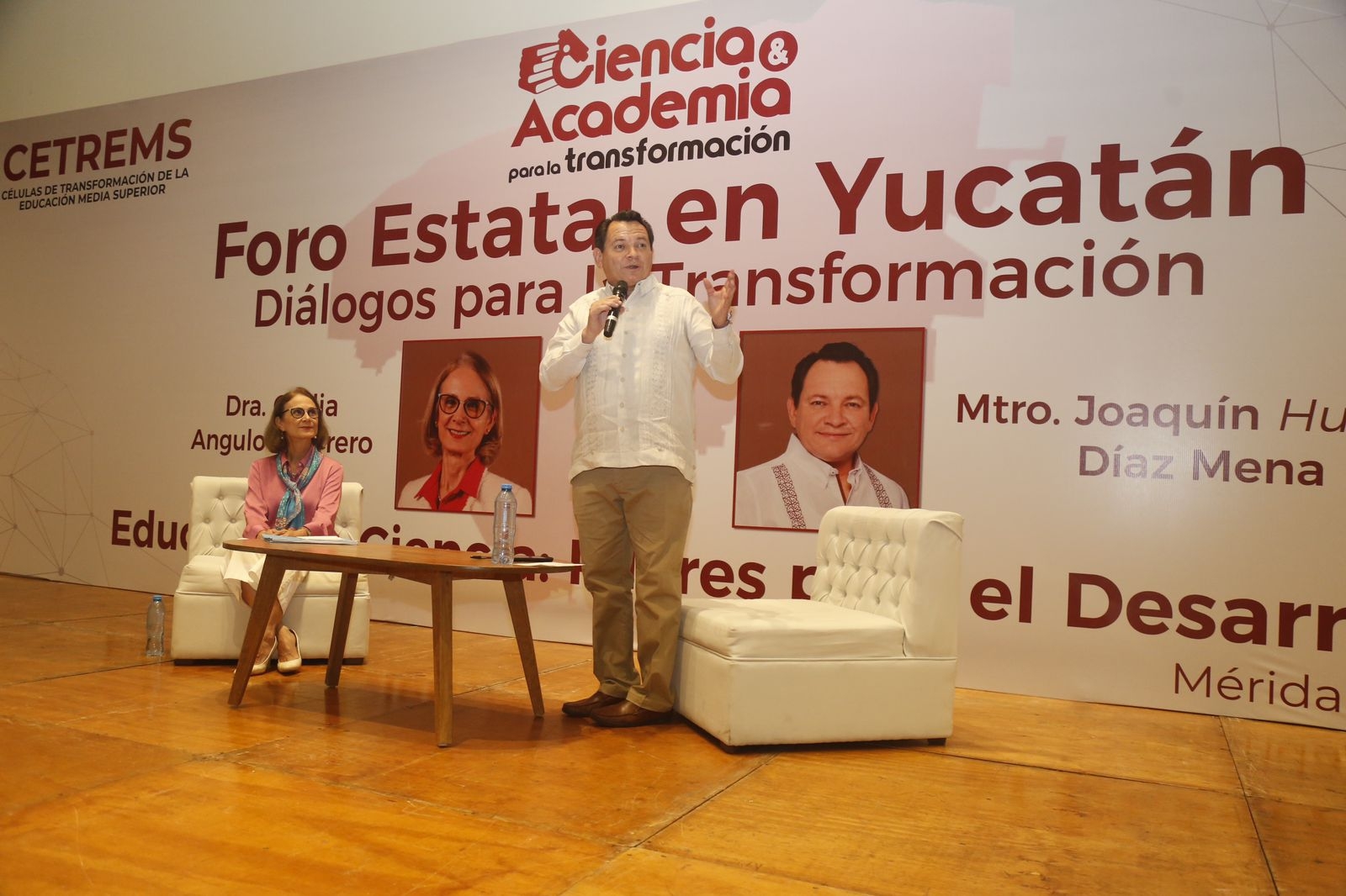 Joaquín Díaz Mena hablará sobre sus propuestas sobre la educación Joaquín Díaz Mena hablará sobre sus propuestas sobre la educación