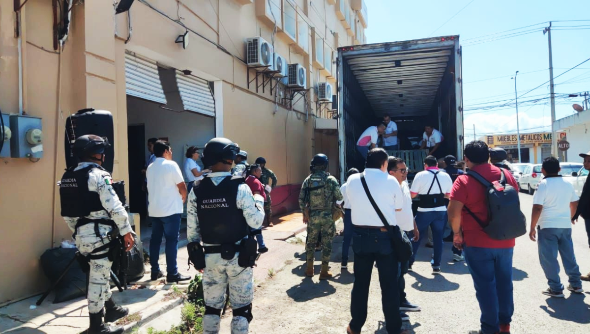 En el lugar también estuvo la Guardia Nacional y personal del órgano electoral