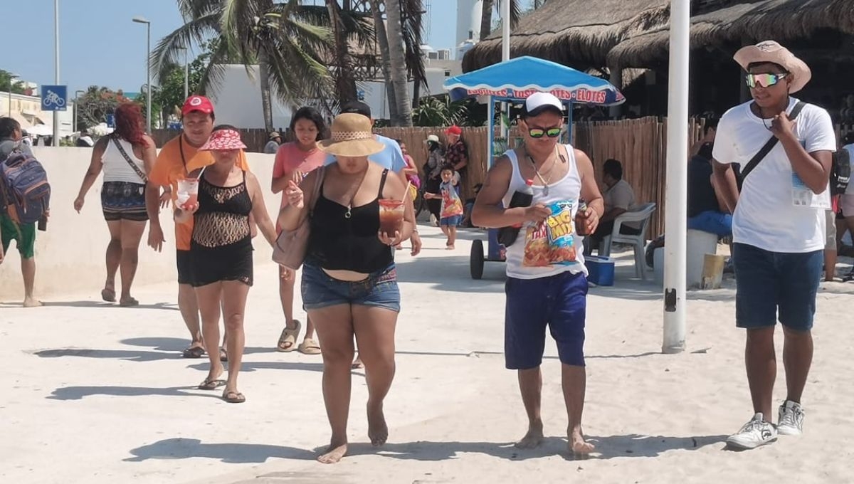 Así se vivió el primer domingo de mayo en las playas de Progreso