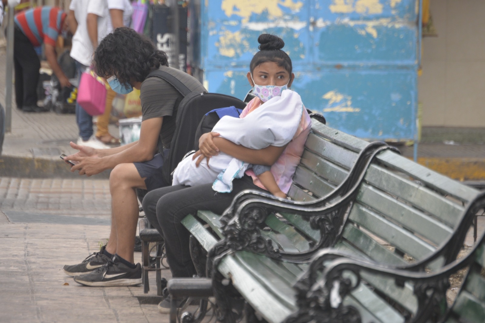 El 80 por ciento de las jóvenes de Yucatán no toma el rol de madre y pasa la responsabilidad a sus padres El 80 por ciento de las jóvenes de Yucatán no toma el rol de madre y pasa la responsabilidad a sus padres