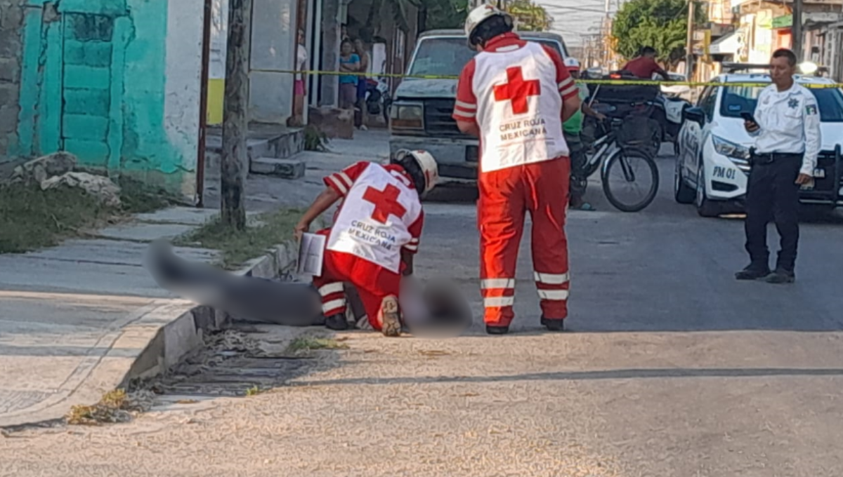 Al parecer murió cuando cayó al piso Al parecer murió cuando cayó al piso