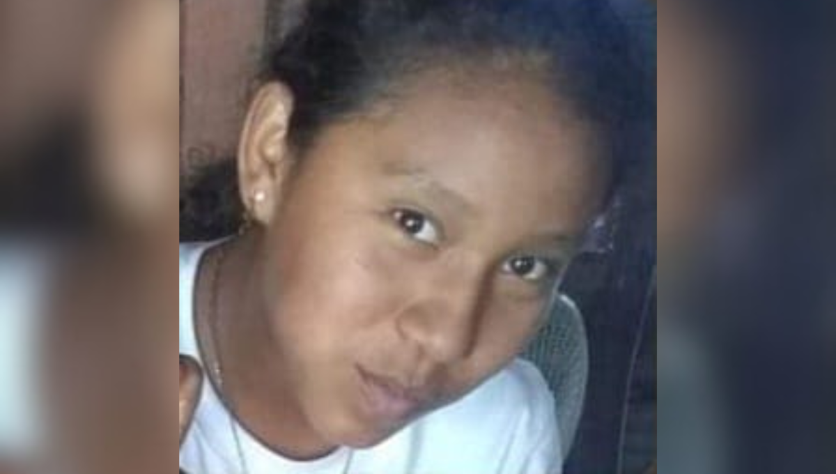 Flor del Carmen Hernández Velázquez de 15 años se encuentra desaparecida Flor del Carmen Hernández Velázquez de 15 años se encuentra desaparecida