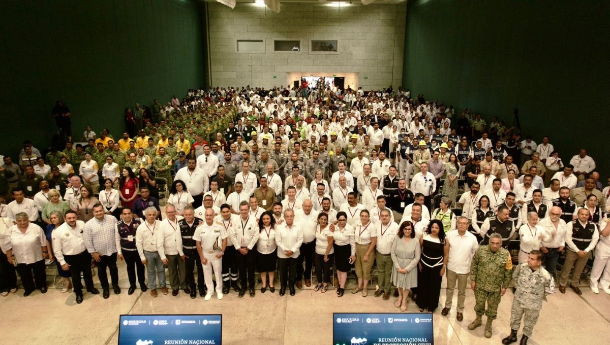 Celebran Reunión Nacional de Protección Civil para abordar temporada de ciclones en México