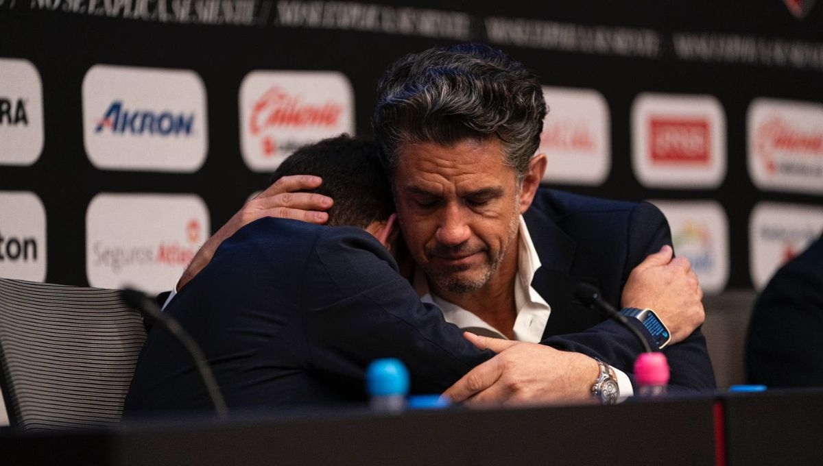 Alejandro Irarragorri también es presidente del Sporting de Gijón en España Alejandro Irarragorri también es presidente del Sporting de Gijón en España