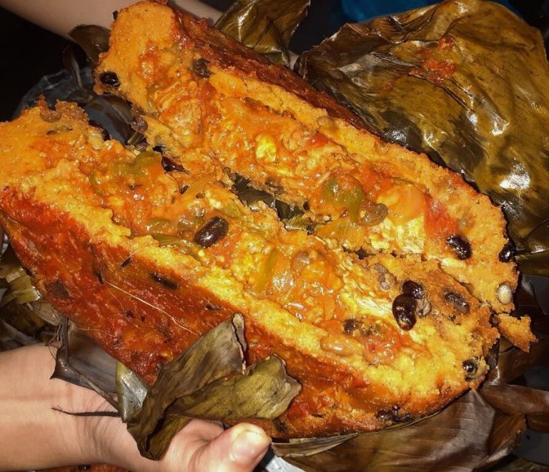 Esta es la auténtica receta para preparar el mucbipollo yucateco
