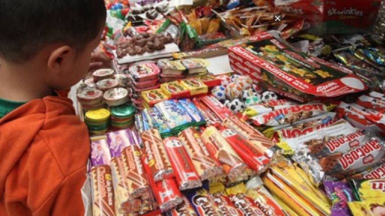 SEP recuerda que el plan para prohibir venta de comida chatarra en escuelas será partir del 29 de marzo