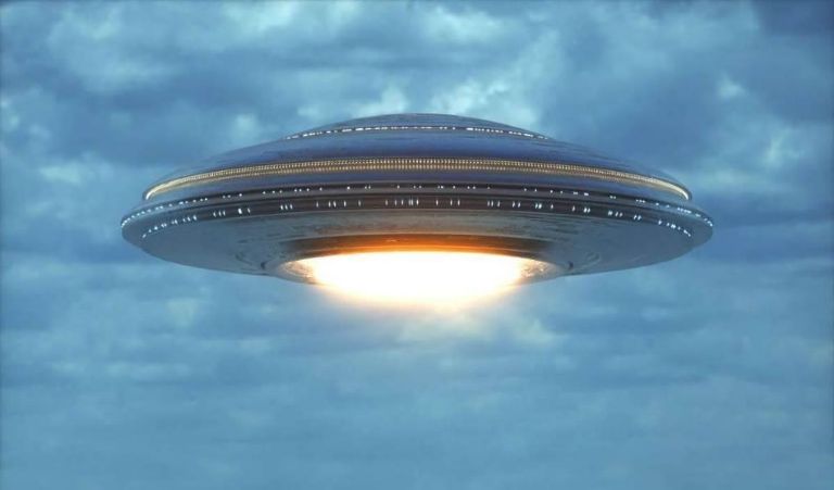 El supuesto avistamiento OVNI fue en 2004 El supuesto avistamiento OVNI fue en 2004