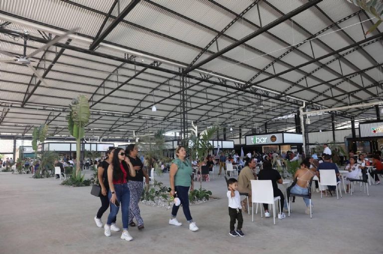 La Plancha se encuentra abierto para todas las familias La Plancha se encuentra abierto para todas las familias