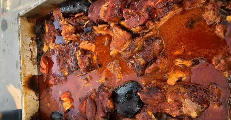 La vez que  500 yucatecos se intoxicaron por comer cochinita pibil en Seyé