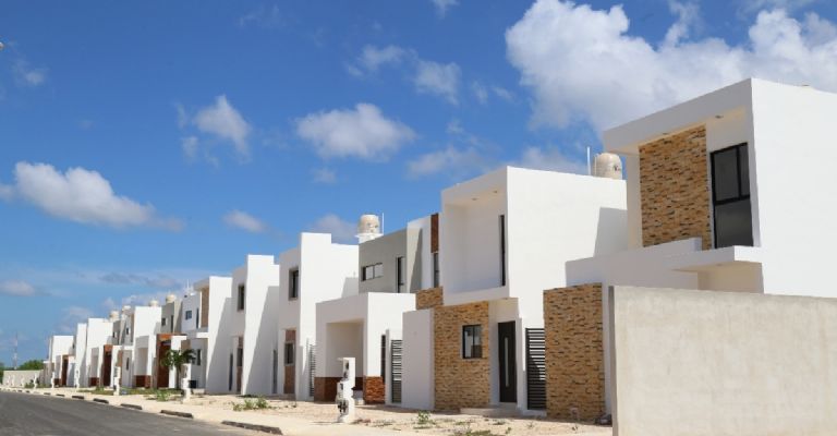 Del uno de enero al 30 de junio del año en curso solo 449 domicilios en todo el Municipio han cumplido con los pagos y trámites necesarios Del uno de enero al 30 de junio del año en curso solo 449 domicilios en todo el Municipio han cumplido con los pagos y trámites necesarios