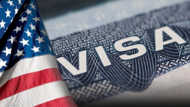 Conoce cuánto es el precio de visa americana de turista en 2025.